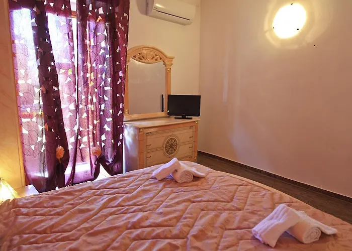 Madema Couette-café *